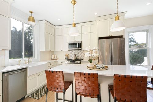 17 Leominster St, Westminster, MA, 01473-1518 | Card Image