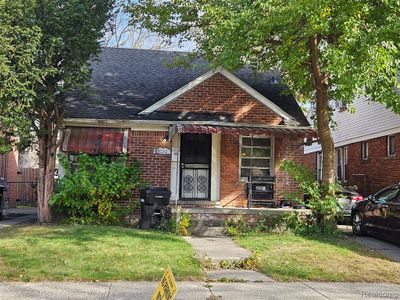 15770 Stansbury Street, Home with 3 bedrooms, 2 bathrooms and null parking in Detroit MI | Image 1