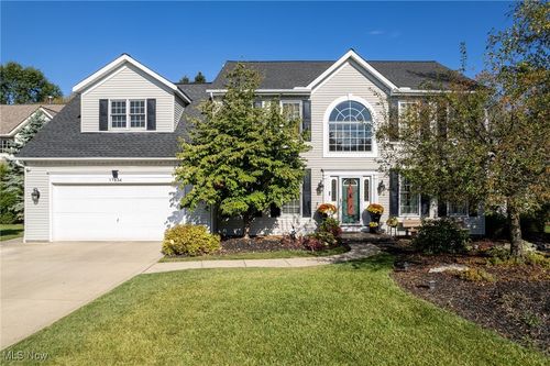 17834 Princeton Cir, Strongsville, OH, 44149-6776 | Card Image