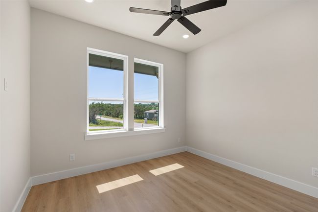 912 Tree Dr, House other with 3 bedrooms, 2 bathrooms and null parking in Granbury TX | Image 29