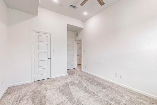 329 Mule Deer Dr, Townhouse with 4 bedrooms, 3 bathrooms and null parking in Little Elm TX | Image 34