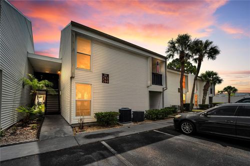 743-743 Haven Pl, Tarpon Springs, FL, 34689-4852 | Card Image