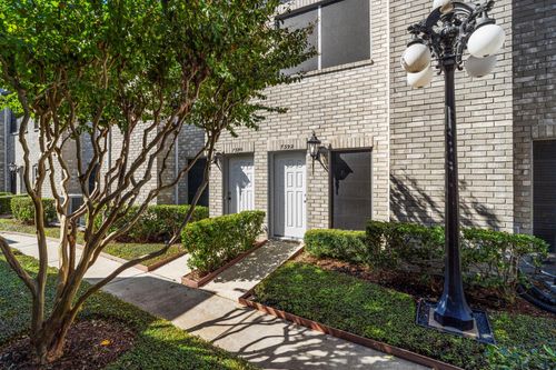 7392-7392 Regency Square Ct, Houston, TX, 77036-3143 | Card Image