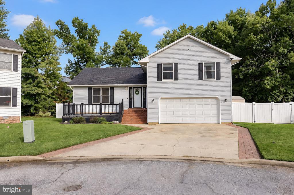 Residential Lease in LEXINGTON PARK