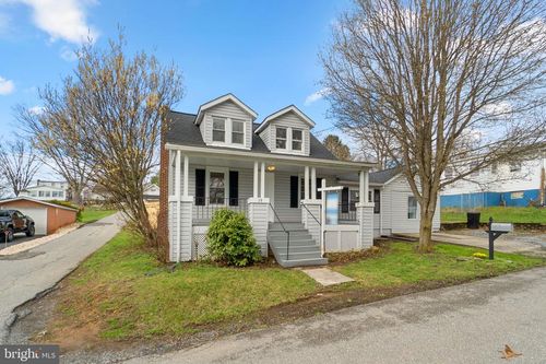 19 Brent St, HANCOCK, MD, 21750-1322 | Card Image