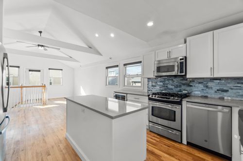 apt-423a-158 Wayne St, Jersey City, NJ, 07302-5436 | Card Image