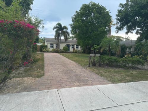 729 Se 2nd Ave, Delray Beach, FL, 33483-3401 | Card Image