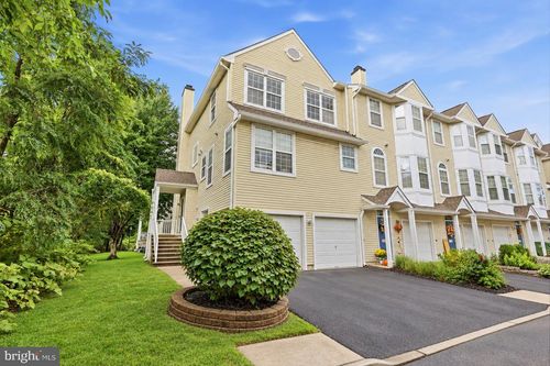 9206 Wrensong Ct, PALMYRA, NJ, 08065-2166 | Card Image