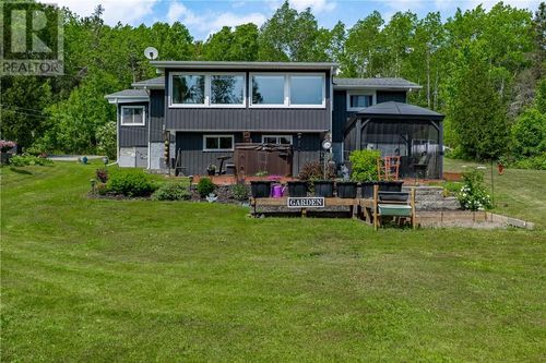 547 River Rd, Whitefish, ON, P0M3E0 | Card Image
