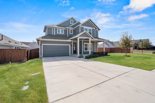 621 Goldenwave Way, Liberty Hill, TX, 78642-2037 | Card Image