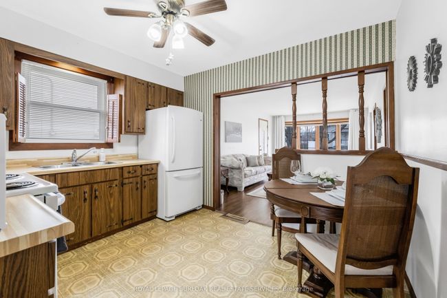 1170 Prado Pl, House other with 3 bedrooms, 1 bathrooms and 2 parking in Windsor ON | Image 10