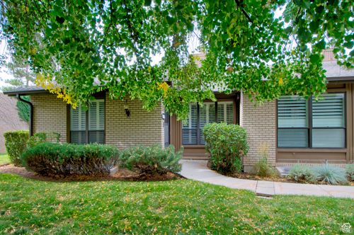 6575 S 1570 E, Murray, UT, 84121-2562 | Card Image