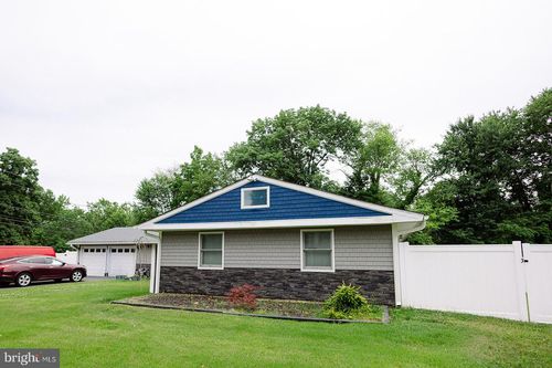 138 Crestview Dr, WILLINGBORO, NJ, 08046-3538 | Card Image