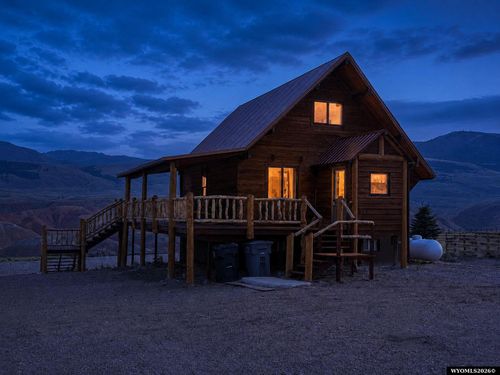 644 Mountain View Dr, Dubois, WY, 82513-5081 | Card Image