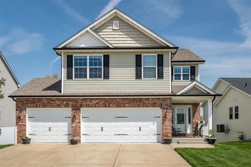 1338 Orchard Lakes Cir, Belleville, IL, 62220-4918 | Card Image