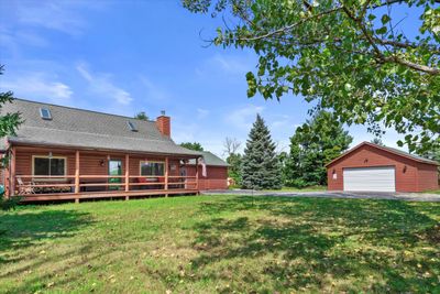 W325S10145 Beulah Rd, House other with 3 bedrooms, 3 bathrooms and null parking in Mukwonago WI | Image 2