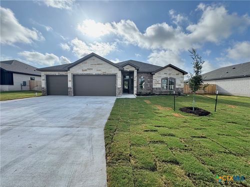 407 Magnolia Dr, Troy, TX, 76579-3805 | Card Image