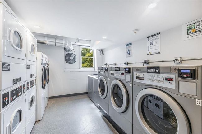 Laundry Room | Image 16