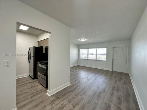 apt-207-2300 Madison St, Hollywood, FL, 33020-5391 | Card Image