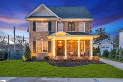 3 James St, Greenville, SC, 29609-5331 | Card Image