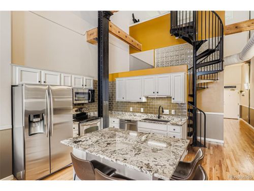 418-1555 California St, Denver, CO, 80202-4277 | Card Image