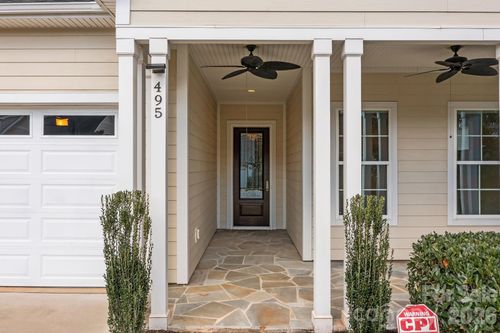 495 Granite Lake Ct, Denver, NC, 28037-6531 | Card Image