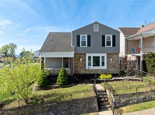 556 W 43rd St, Shadyside, OH, 43947-1025 | Card Image