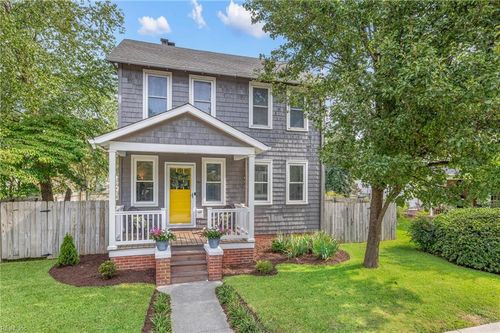 160 W Ocean Ave, Norfolk, VA, 23503-4336 | Card Image