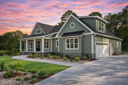 894 Hollybriar Dr Se, Bolivia, NC, 28422-8283 | Card Image