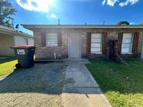3012 S Holly St, Pine Bluff, AR, 71603-5648 | Card Image