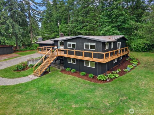 18015 248th Ave Se, Maple Valley, WA, 98038-7311 | Card Image