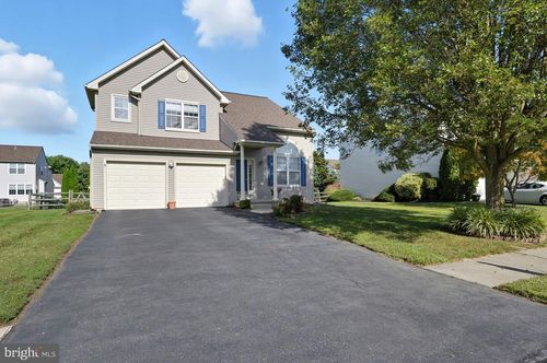 11 Primrose Dr, BEAR, DE, 19701-6317 | Card Image