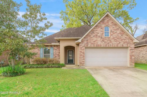205 Moss Bluff Dr, Lafayette, LA, 70507-2753 | Card Image