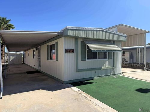 2133 S Quail Ave, Yuma, AZ, 85364-6148 | Card Image