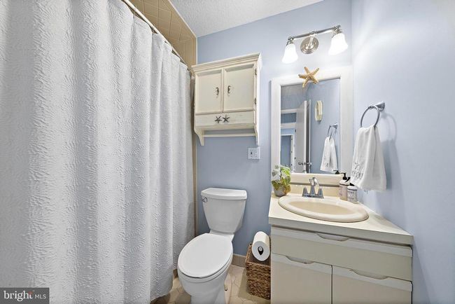 APT-8S - 420 8 Th St, Townhouse with 4 bedrooms, 2 bathrooms and null parking in BEACH HAVEN NJ | Image 48