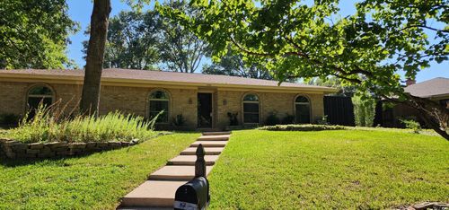 3408 Greenbriar Ln, Plano, TX, 75074-4111 | Card Image