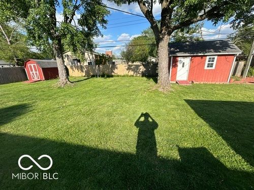2715 Magnolia Court, Columbus, IN, 47203 | Card Image