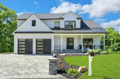 20 Sophia Ln, Brewster, NY, 10509-2378 | Card Image