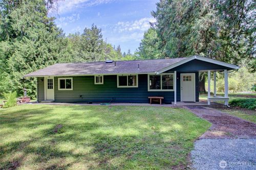 44185 Leonard Rd, Concrete, WA, 98237-9382 | Card Image