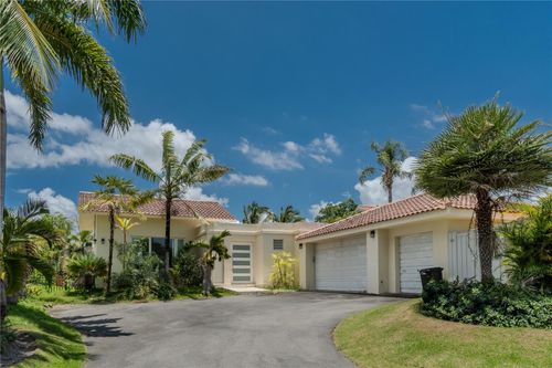 133 Dorado Bch E, Dorado, PR, 00646-2097 | Card Image
