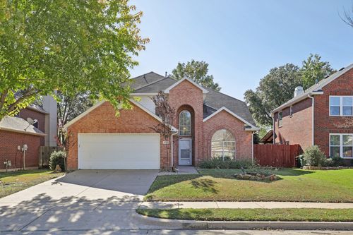 2715 Chatsworth Dr, Grapevine, TX, 76051-7726 | Card Image