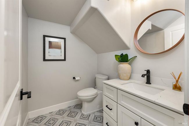 14610 Jomark Ln, House other with 4 bedrooms, 3 bathrooms and 4 parking in Occidental CA | Image 23