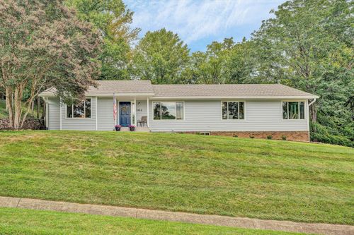 5954 Landview Dr, Roanoke, VA, 24018-7662 | Card Image
