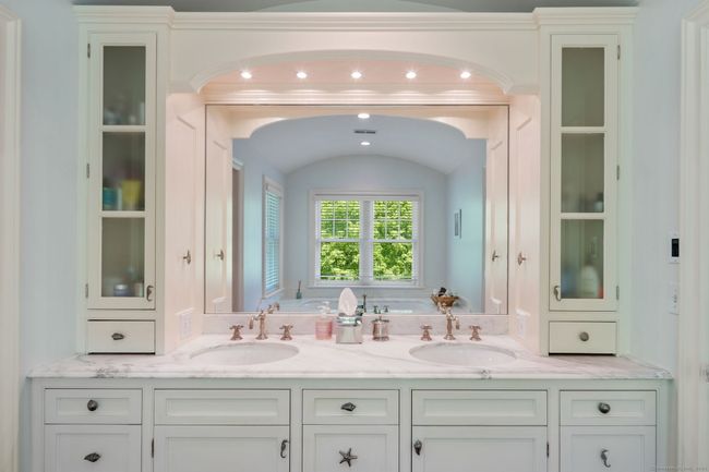 16 Morley Ln, House other with 5 bedrooms, 5 bathrooms and null parking in Darien CT | Image 30