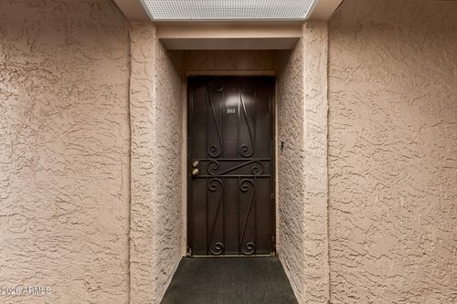 2113-540 N May, Mesa, AZ, 85201-4433 | Card Image