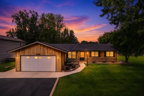 1483 Nova Rd, Sandwich, IL, 60548-9200 | Card Image