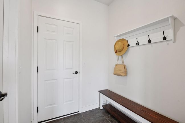 Mudroom | Image 17
