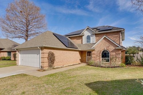 3916 Blue Pond Cir, Fort Worth, TX, 76123-1342 | Card Image