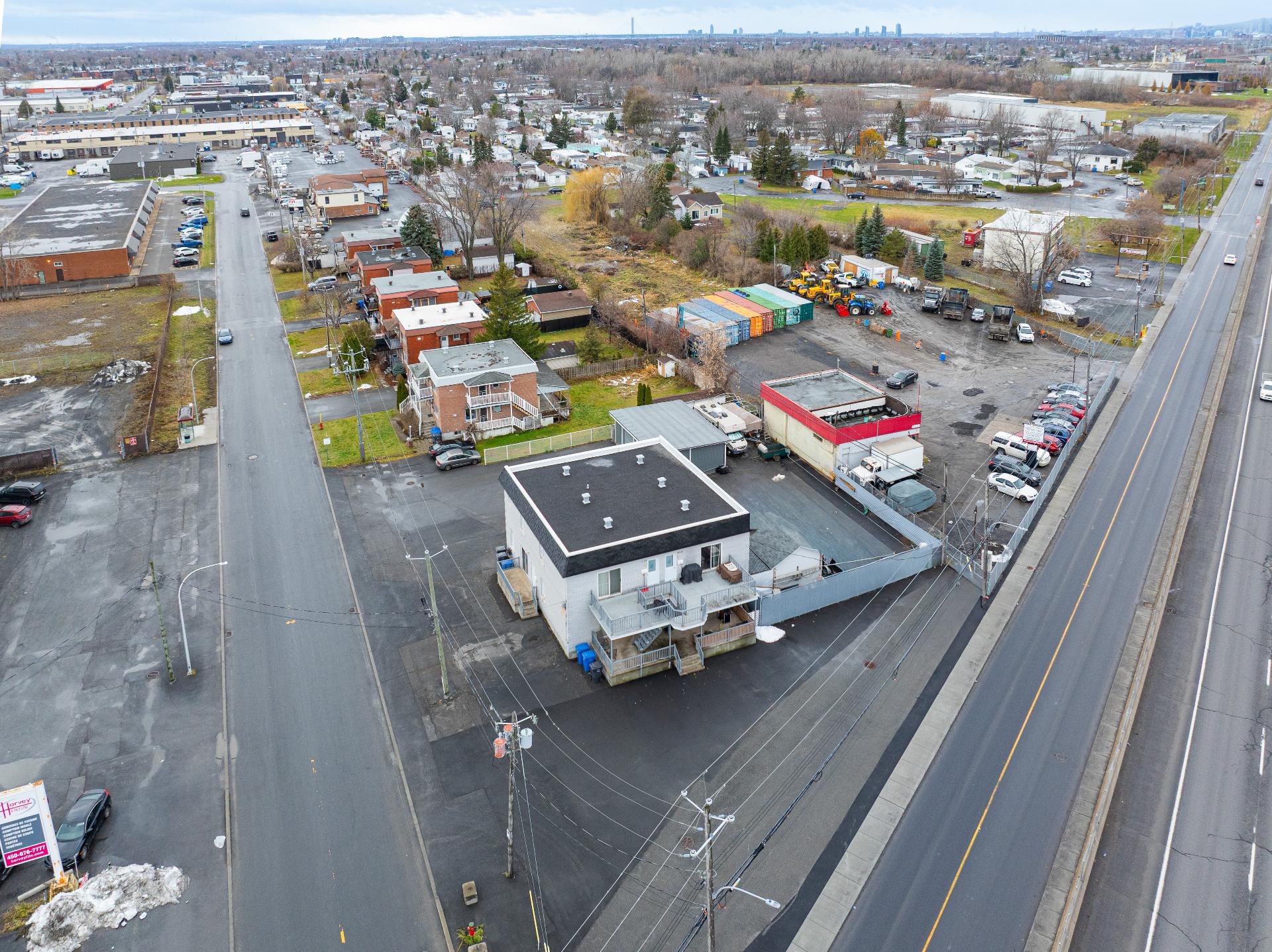 Other in Longueuil (Saint-Hubert) 5