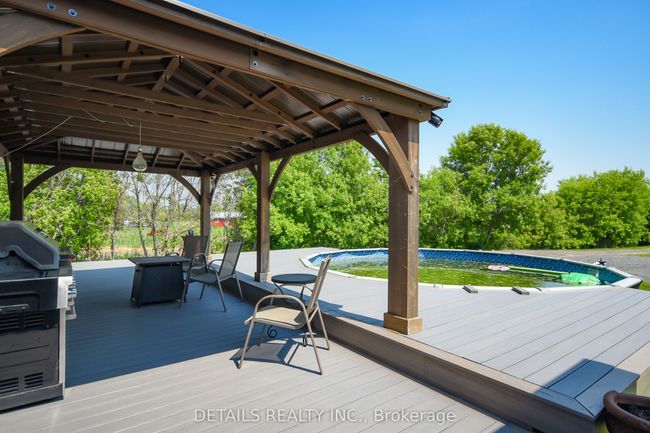 4848 Thunder Rd, House other with 4 bedrooms, 3 bathrooms and 4 parking in Carlsbad Springs ON | Image 39